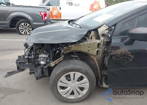 2022 Nissan Versa 1.6 S Xtronic Cvt z USA, uszkodzony, nr VIN 3N1CN8DV4NL843084